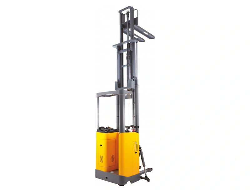 Gerbeur électrique à conducteur debout (CDD15C) 1 500 kg 4 500–6 500 mm